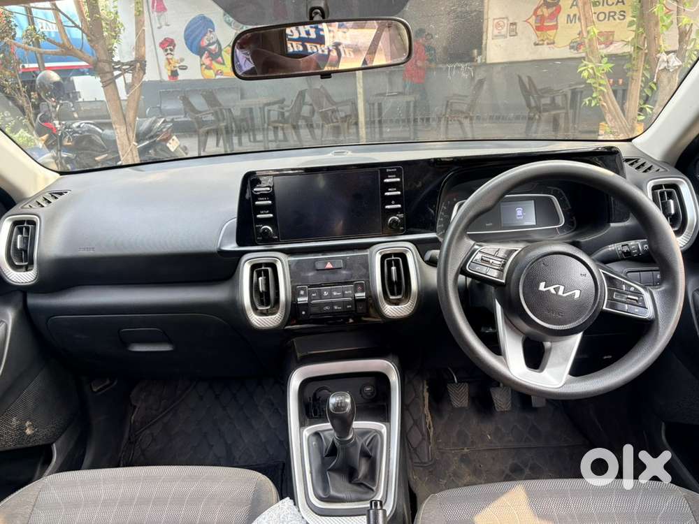 Kia Sonet 2023 Petrol Good Condition