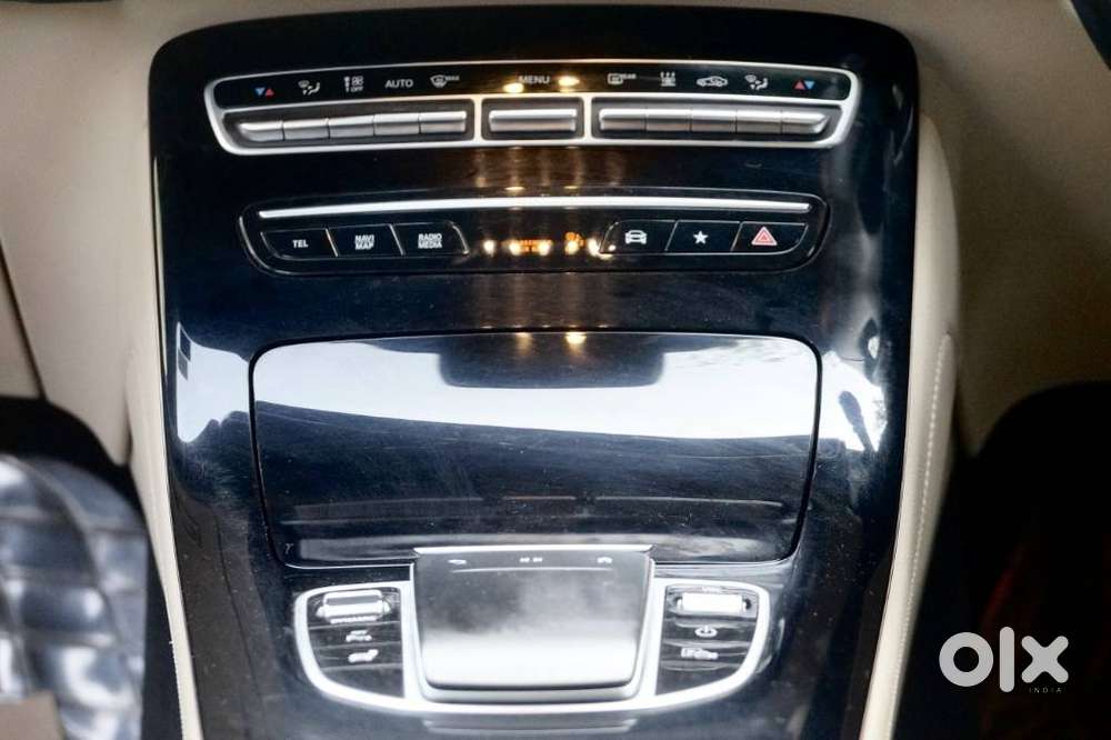 Mercedes-benz Eqc 400 4matic, 2021, Electric