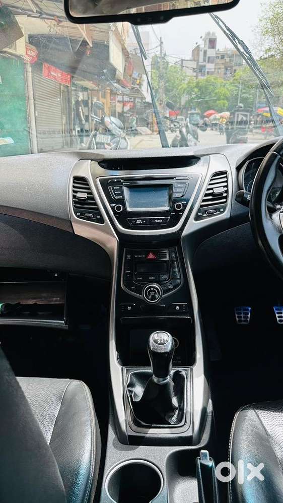 Hyundai Neo Fluidic Elantra 2015 Petrol Well Maintained