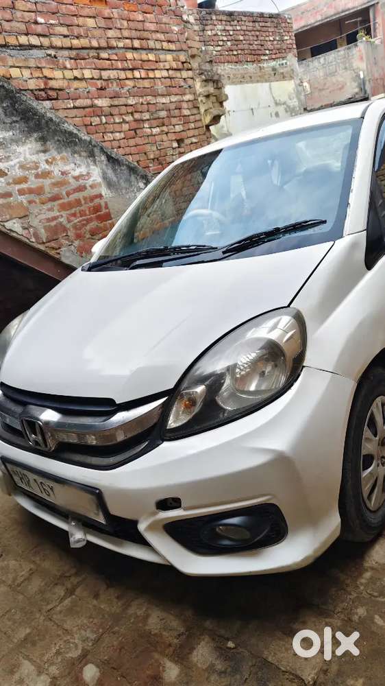 Honda Amaze 2016 Cng & Hybrids Well Maintained