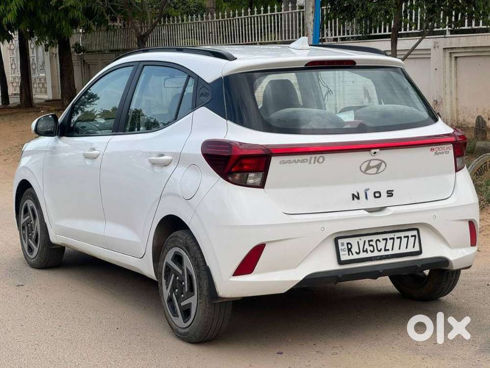 Hyundai Grand I10 Nios Sportz 1.2 Kappa Amt, 2023, Petrol