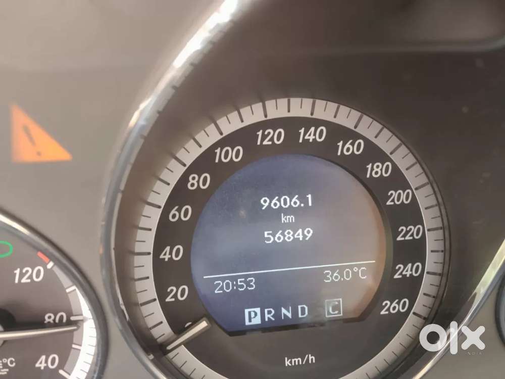 Mercedes-benz C-class 200 K Elegance Mt, 2010, Petrol