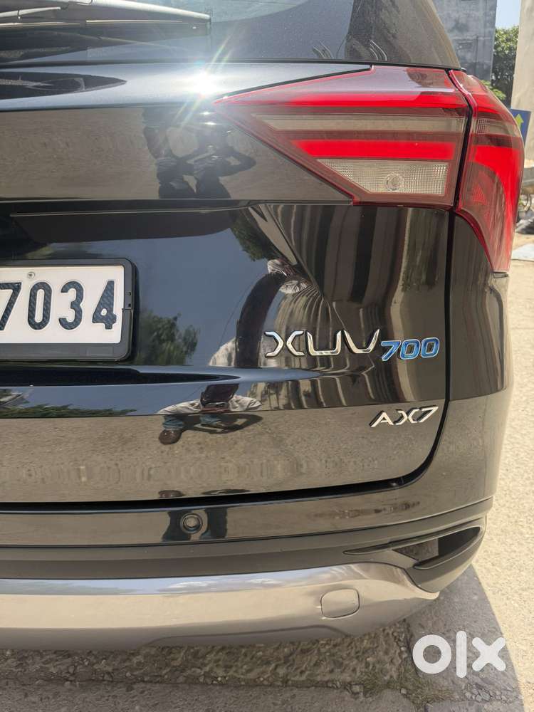 Mahindra Xuv700 2.0 Ax 7 Petrol At Luxury Pack Str, 2024, Petrol