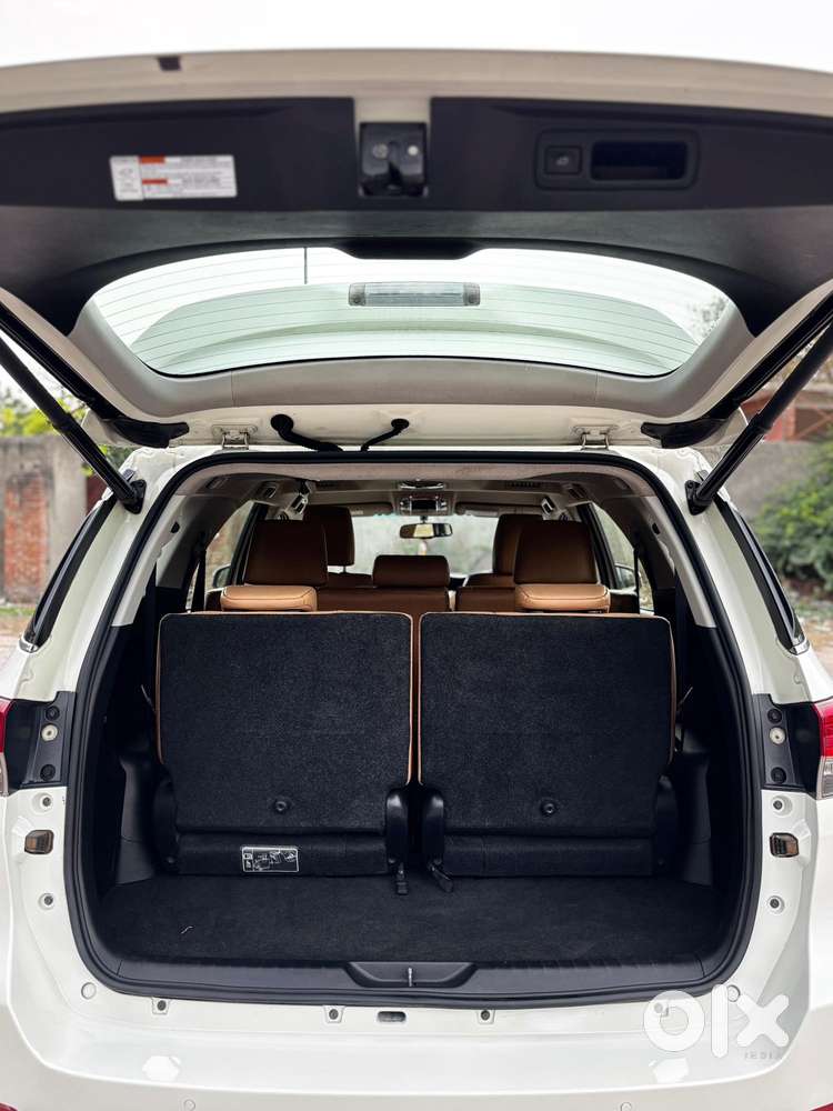 Toyota Fortuner 3.0 4x2 Automatic, 2019, Diesel
