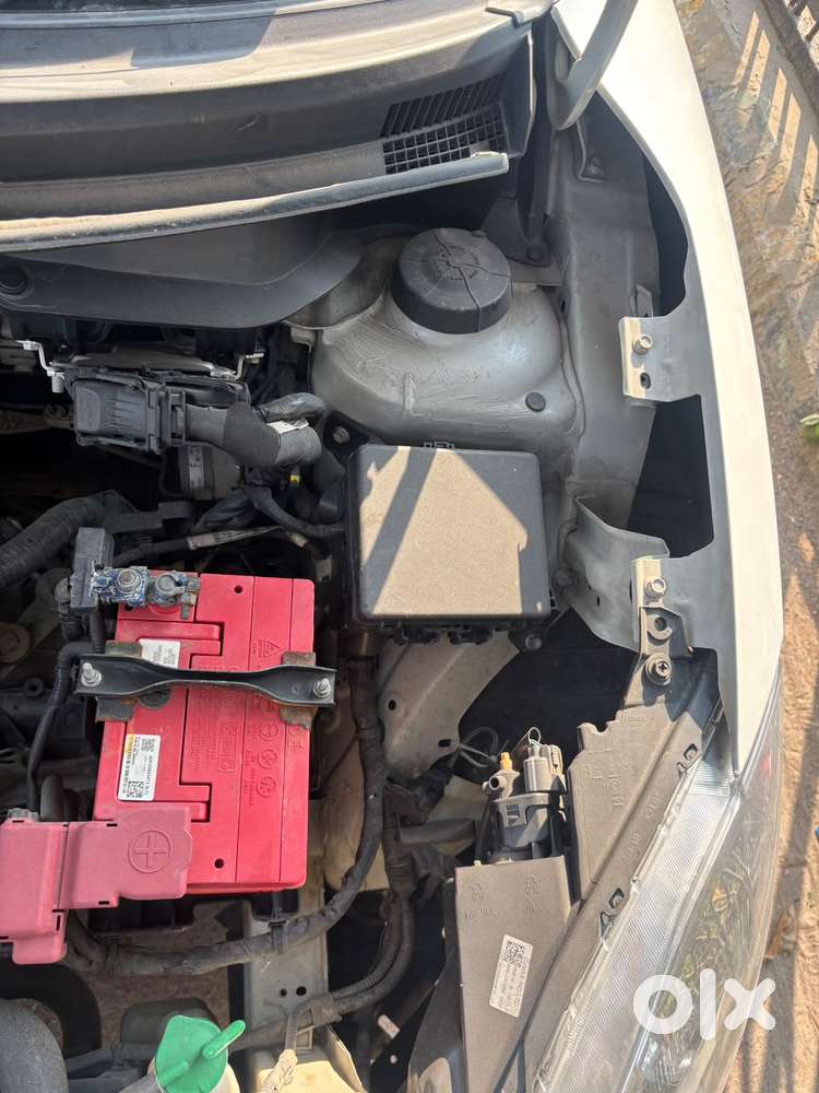 Maruti Suzuki Dzire 1.2 Vxi, 2019, Petrol