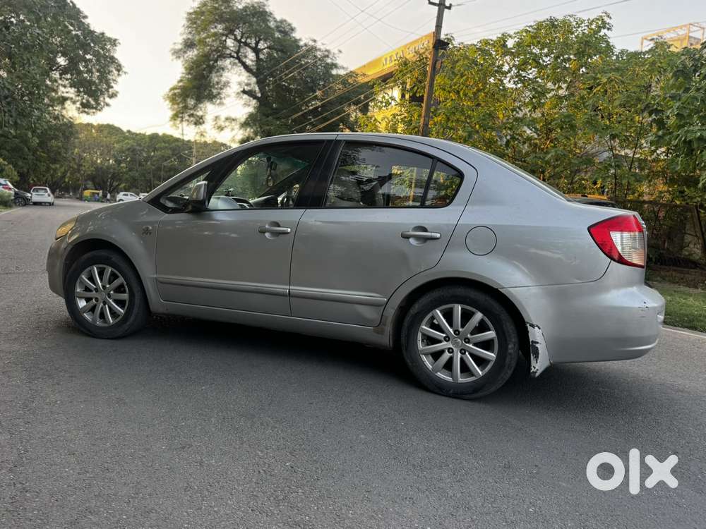 Maruti Suzuki Sx4 2007-2012 Zxi At, 2010, Cng & Hybrids