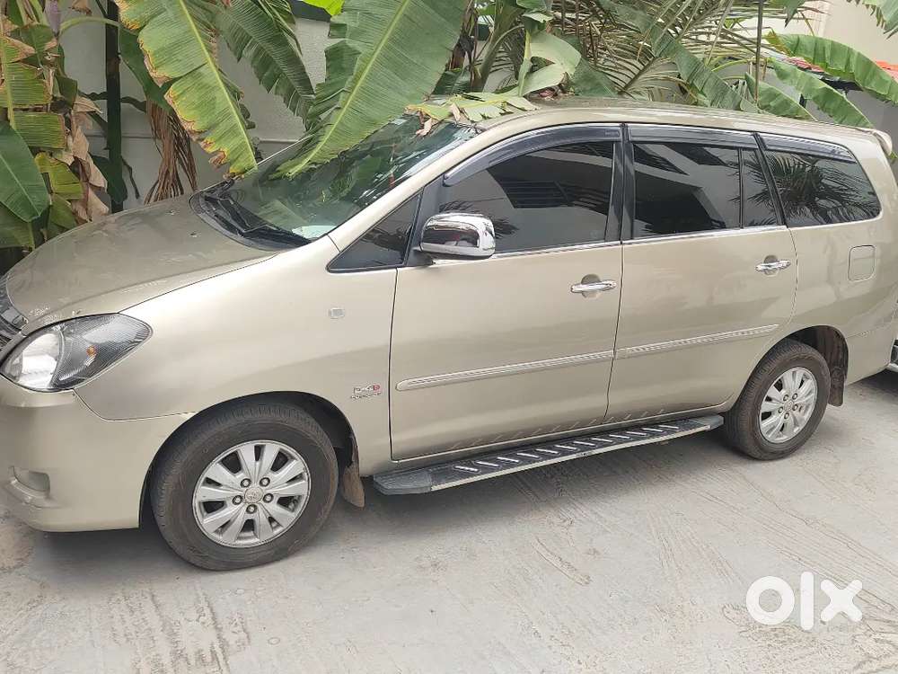 Toyota Innova 2011 Diesel Well Maintained