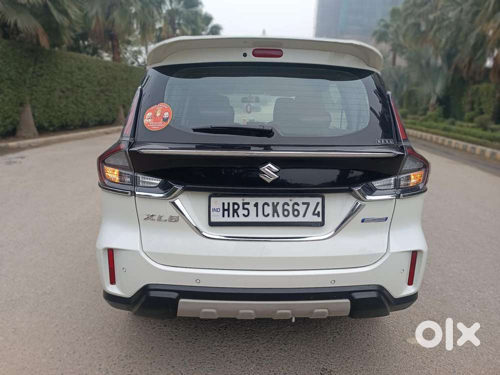 Maruti Suzuki Xl6 1.5 Alpha At, 2023, Petrol