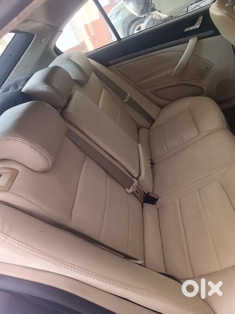 Skoda Laura Black L&k Mt Sunroof Fancy Number, New Battery, 10' Screen
