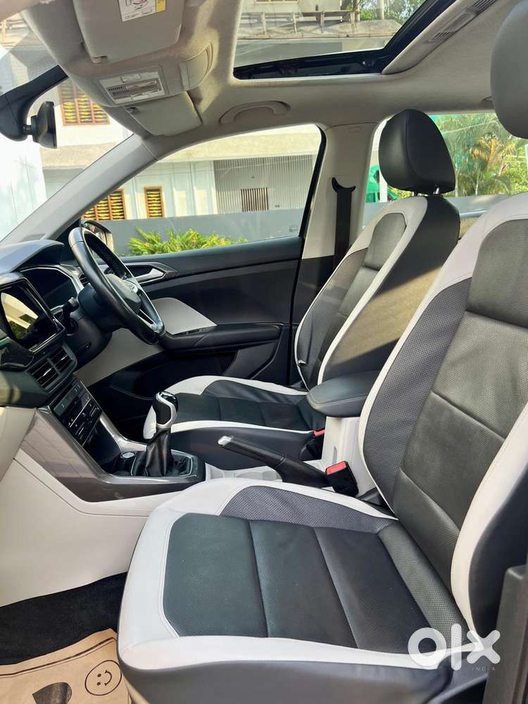 Volkswagen Taigun 1.0 Tsi Topline At, 2022, Petrol