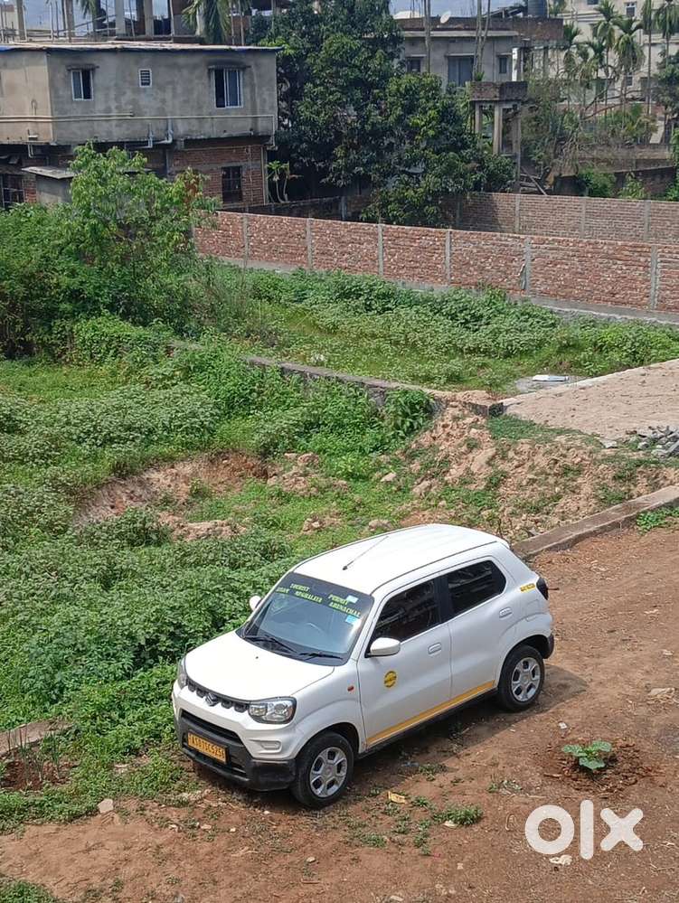 Sleek Maruti S-presso 2024 Emi Pending