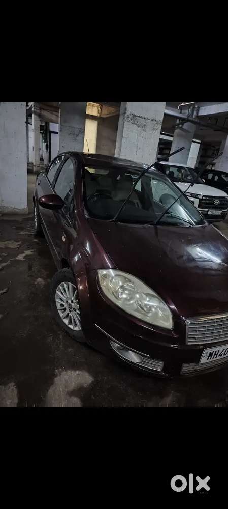 Top Model Fiat Linea 2012 Diesel Well Maintained 21000 Km Driven Only