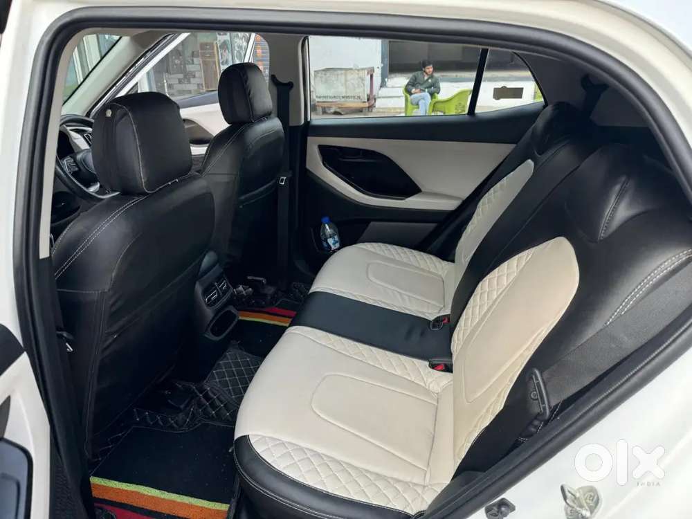 Hyundai Creta Ex Bs6
Diesel 
Full Insurance 
Dono Chabi