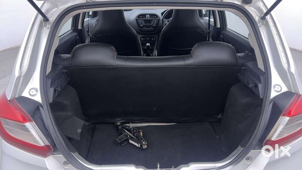 Tata Tiago 1.2 Revotron Xt, 2018, Petrol
