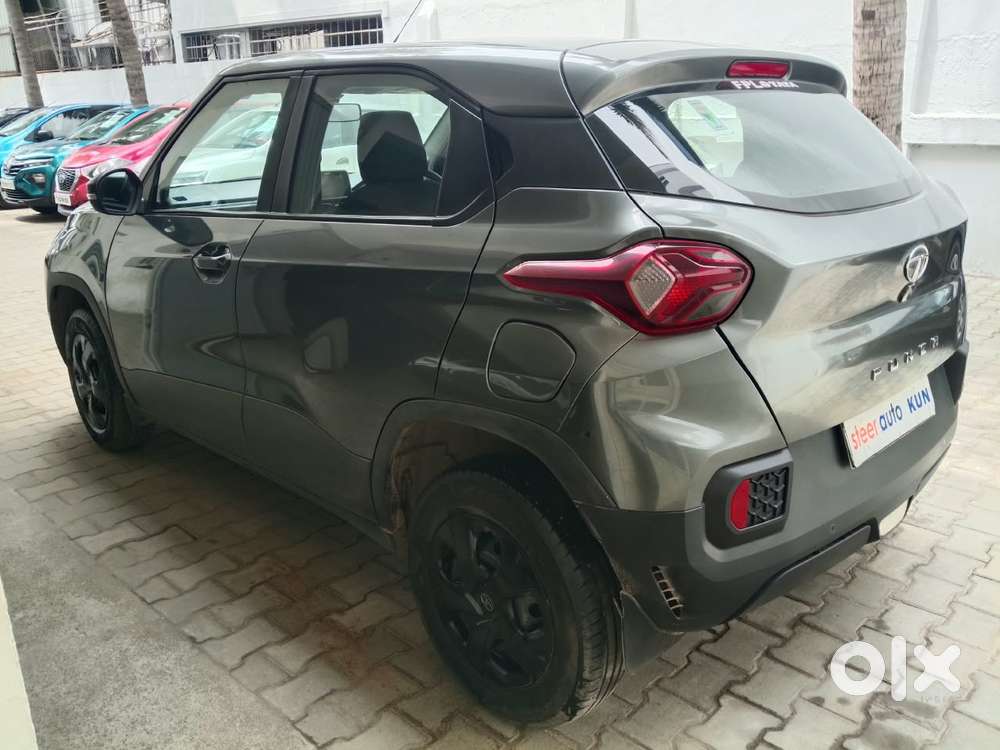 Tata Punch 1.2 Revotron Adventure Camo, 2022, Petrol