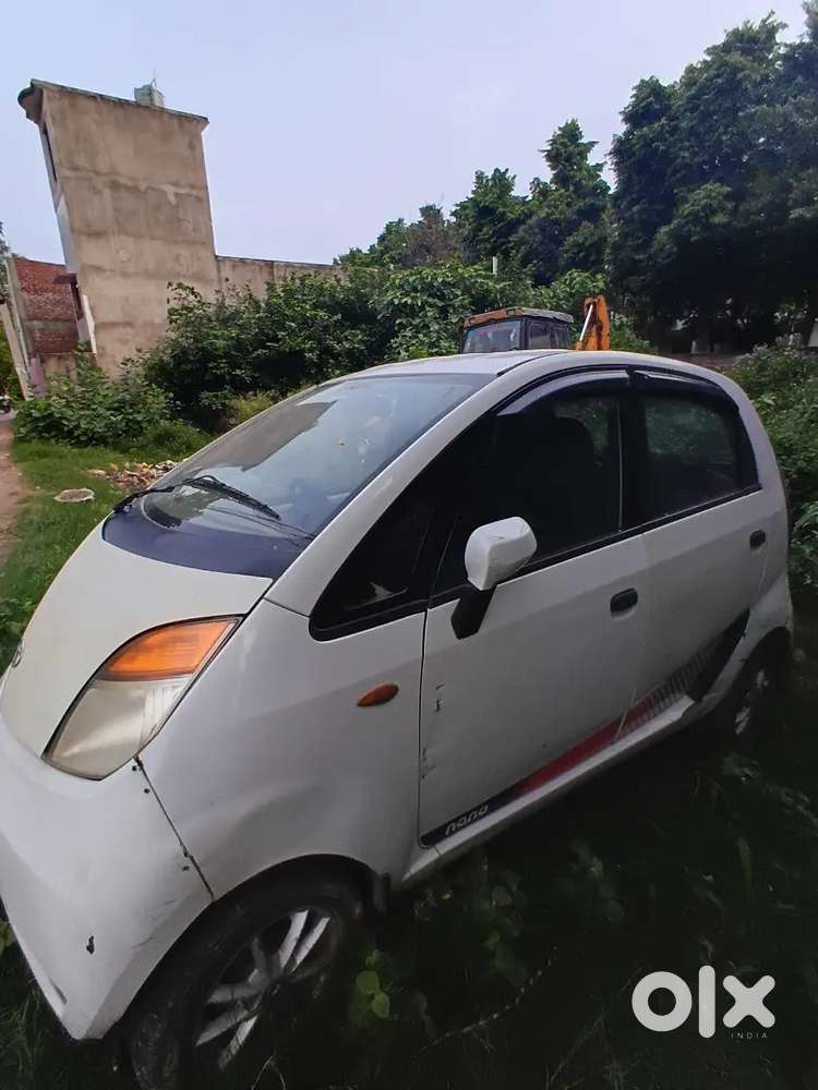Tata Nano Lx Cng 2013