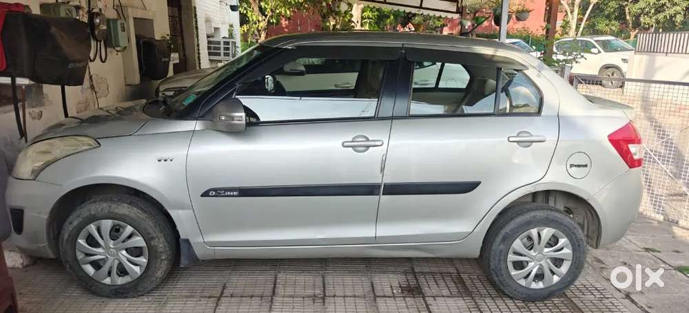 Maruti Suzuki Dzire Hr No: 2014 Petrol 128233 Km Driven