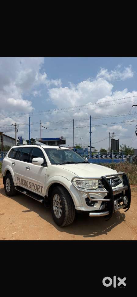 Mitsubishi Pajero Sport 2.5 Manual, 2013, Diesel