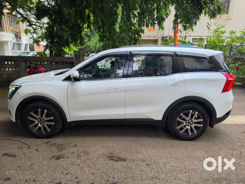 Mahindra Xuv700 2.0 Ax 7 Petrol At Luxury Pack Str, 2024, Petrol