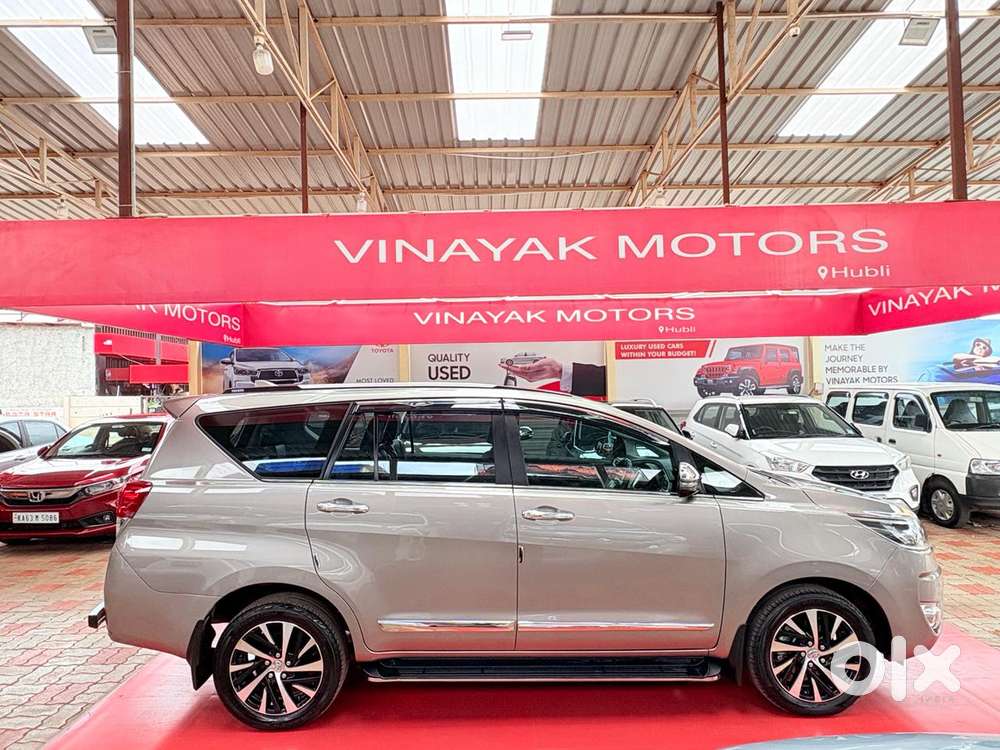 Toyota Innova Crysta 2.4 Z 7 Str, 2025, Diesel
