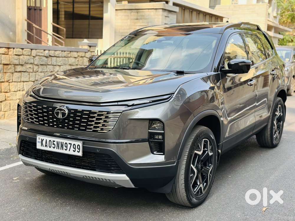 Tata Safari Accomplished X Plus 6 Str Dark Edition At, 2025, Diesel