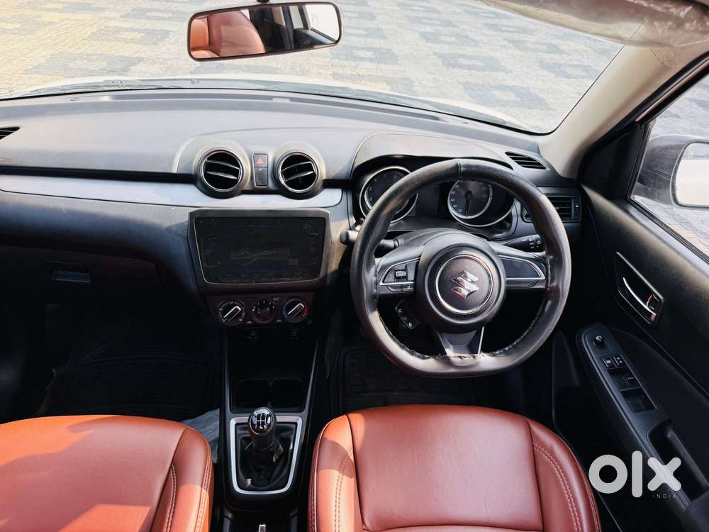 Maruti Suzuki Swift Vxi Optional, 2022, Petrol