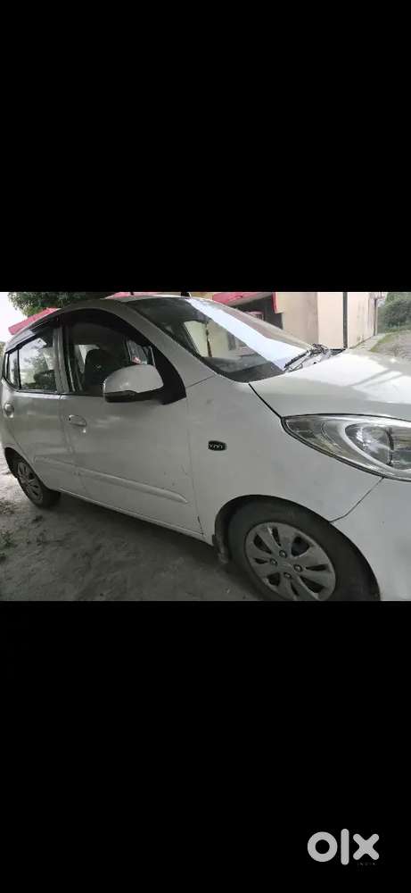I Am Selling My Hyundai I10 Top Model, 2012 Model