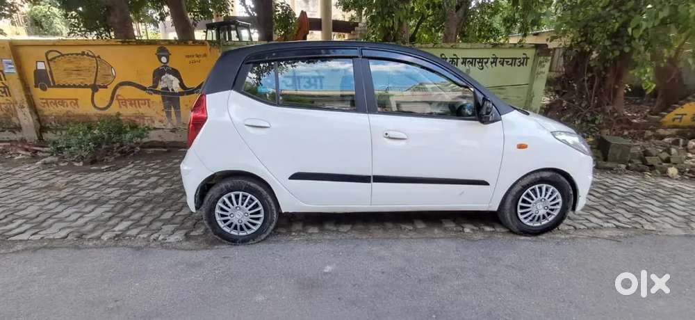 Hyundai I10 Sportz 2015