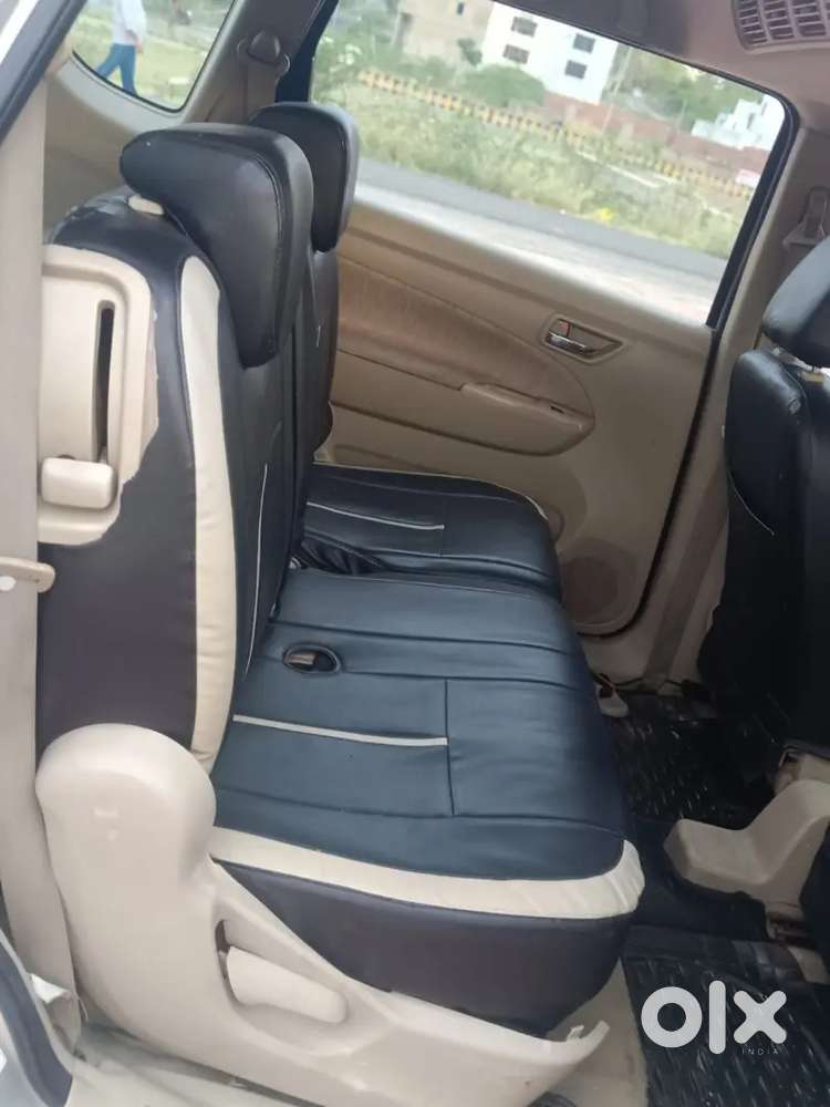 Maruti Suzuki Ertiga 2012