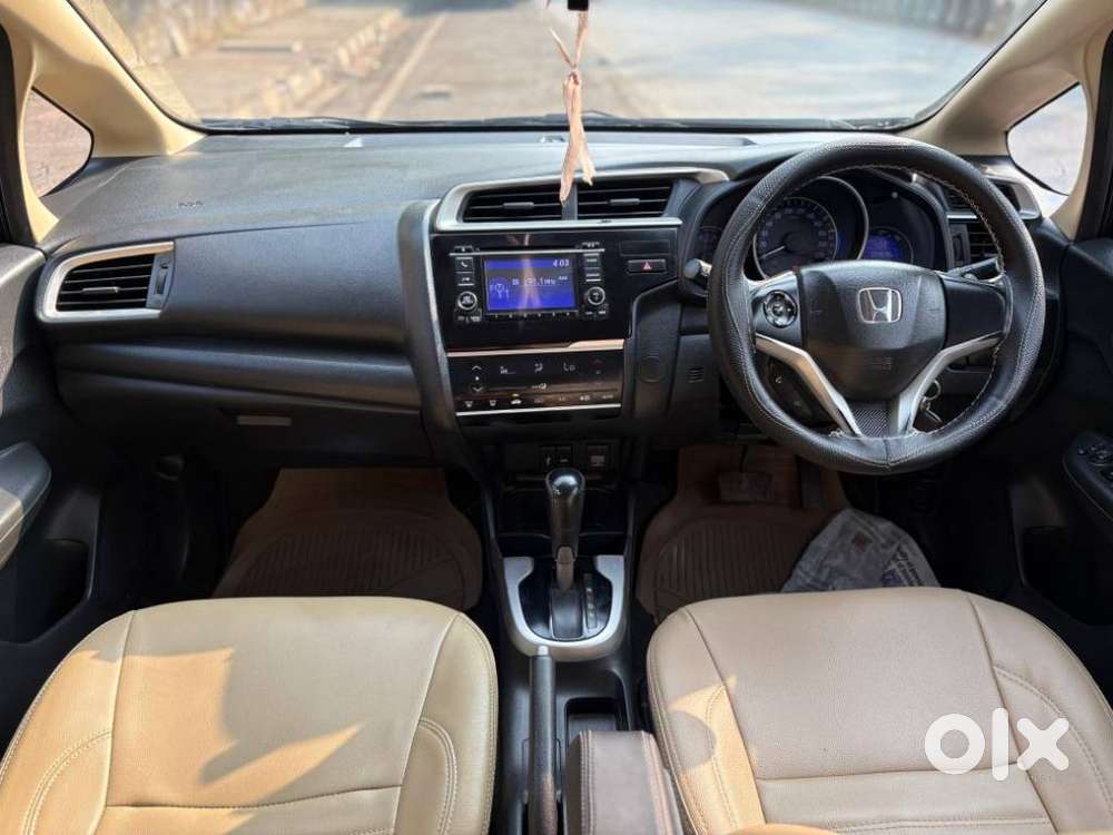 Honda Jazz V Cvt, 2017, Petrol