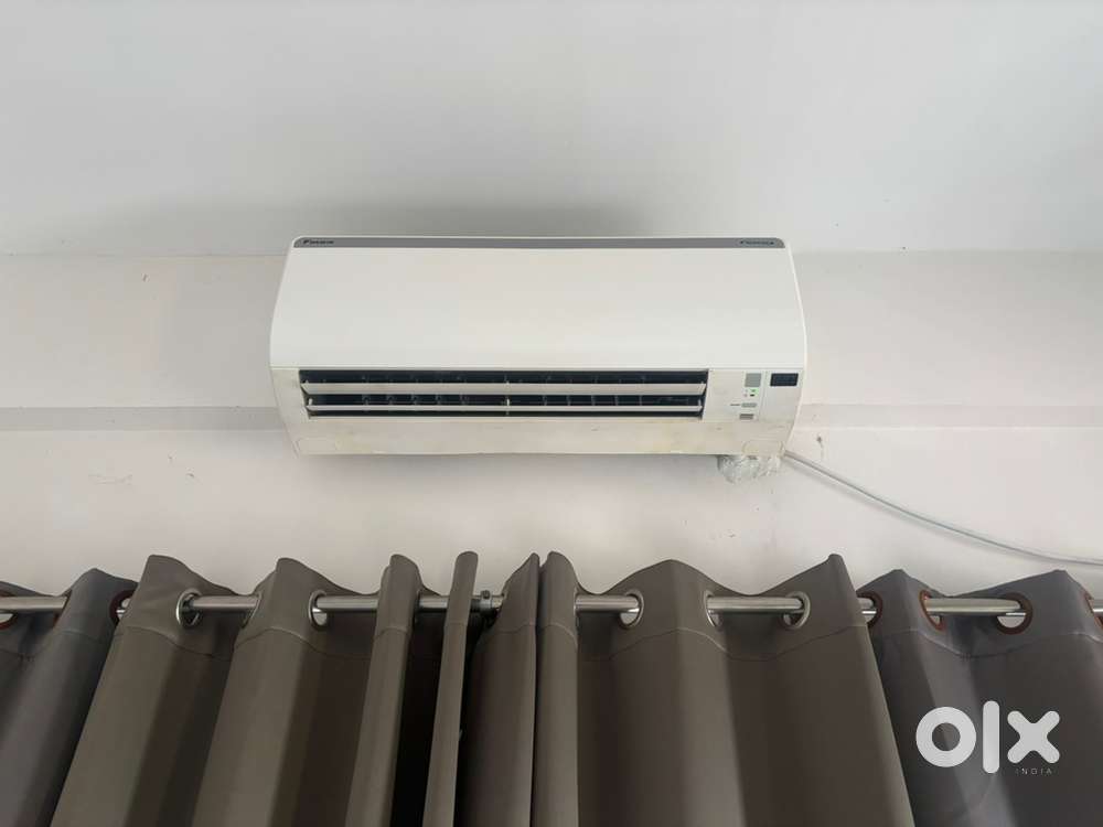 Daikin 1ton AC, 4 star