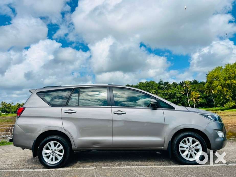 Toyota Innova Crysta 2.4 V, 2019, Diesel