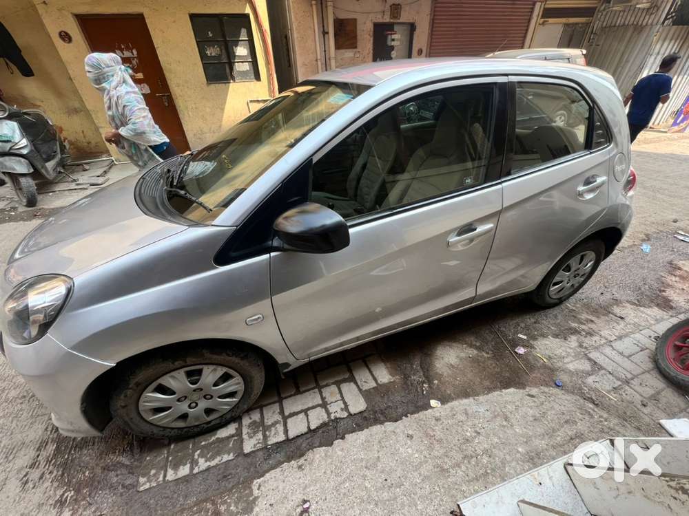 Honda Brio Petrol 2012 Car
