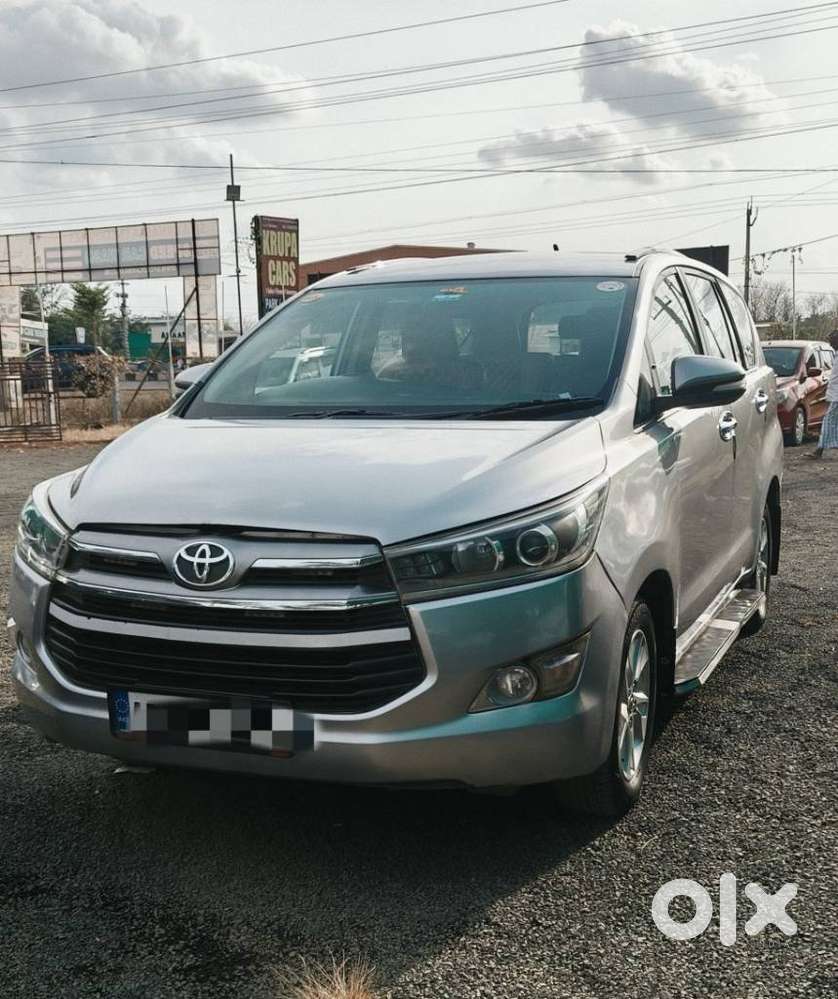 Toyota Innova Crysta 2.4 Vx Mt 8s, 2016, Diesel