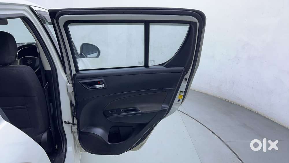 Maruti Suzuki Swift Vvt Vxi, 2014, Petrol