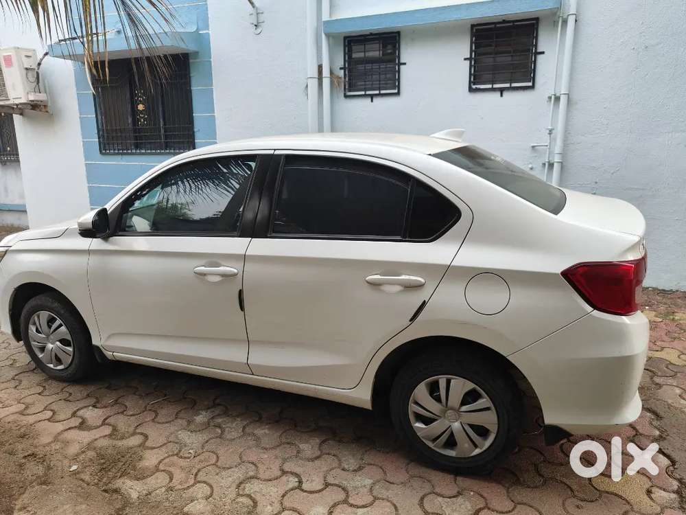 Honda Amaze (urgent)