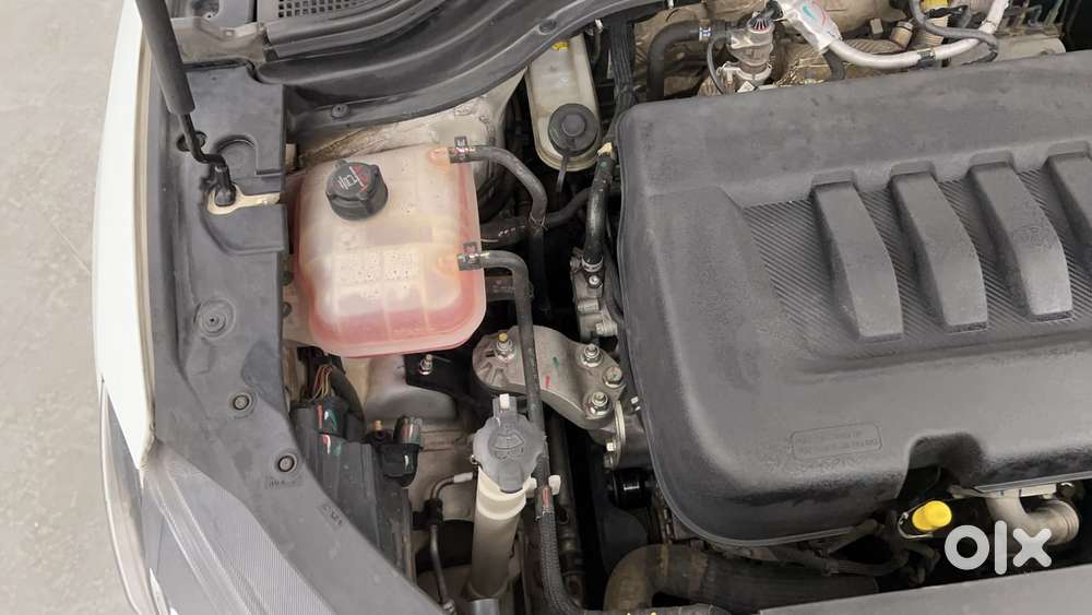 Mahindra Xuv700 2.2 Ax 7 Diesel At Luxury Pack Str, 2023, Diesel