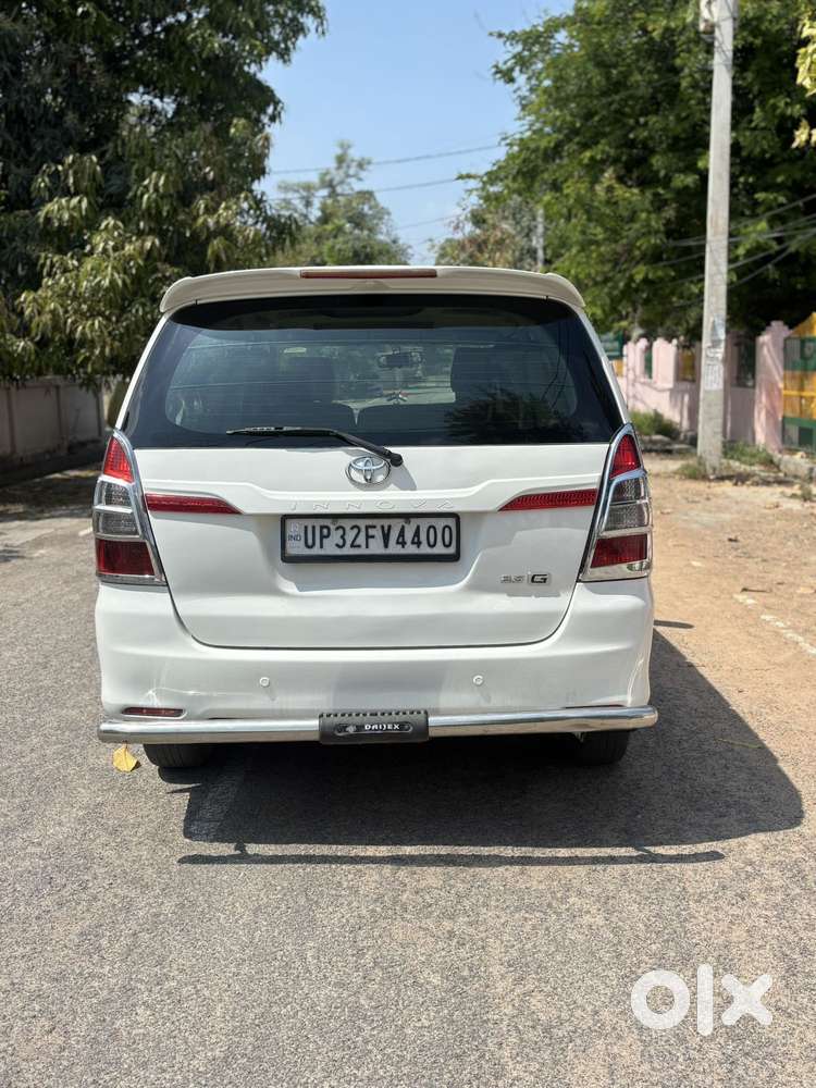 Toyota Innova 2.5 Vx 8 Str Bs-iii, 2014, Diesel