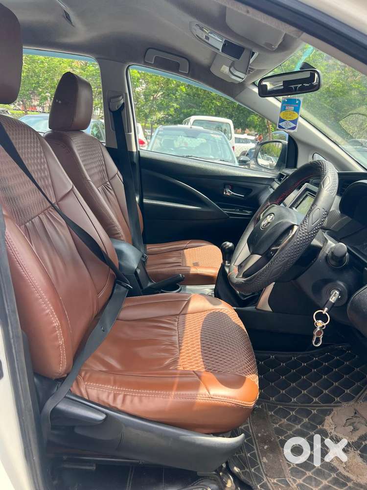 Toyota Innova Crysta 2.4 G Mt, 2018, Diesel