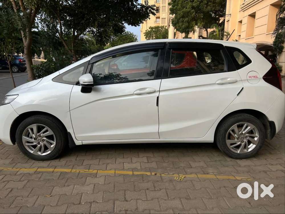 Honda Jazz 2018 Petrol Well Maintained