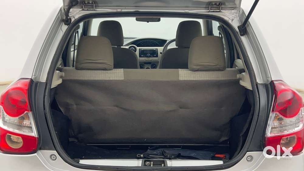 Toyota Etios Liva Xv, 2013, Petrol
