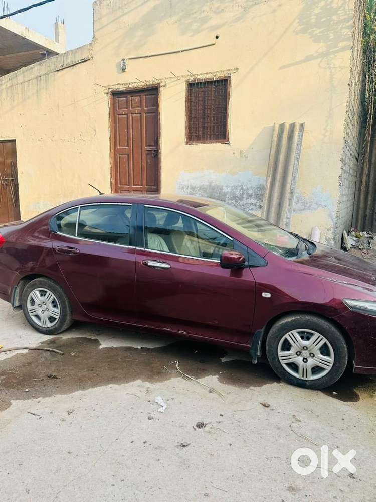Honda City 2012 Petrol Good Condition New Tyres Warranty Hai New Ac