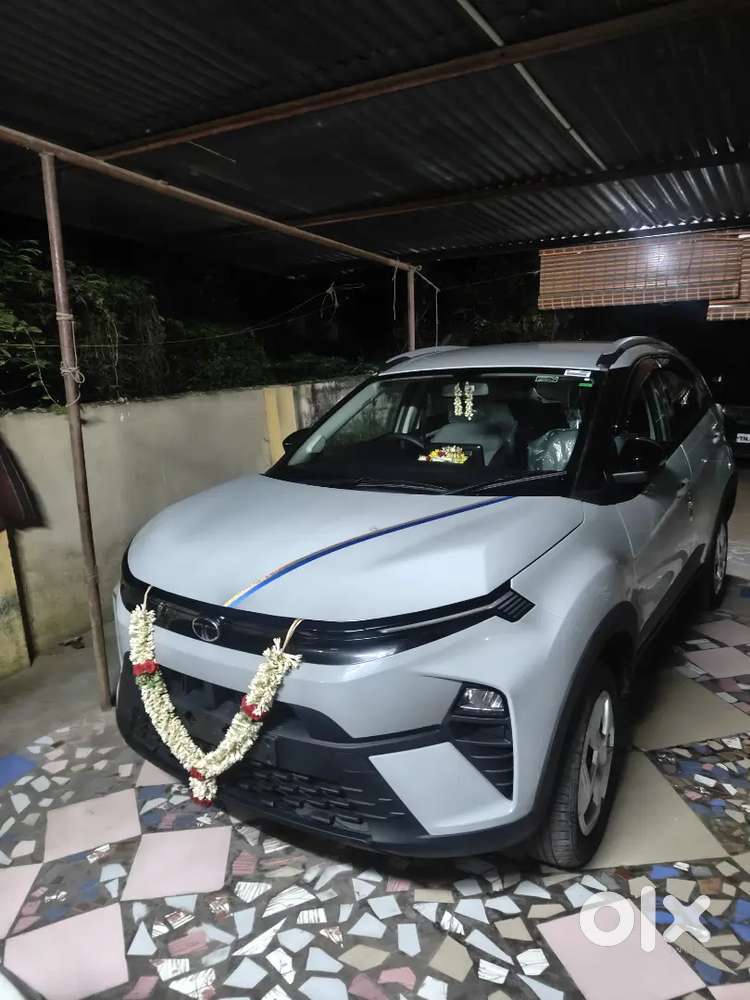 Tata Nexon Petrol 2026