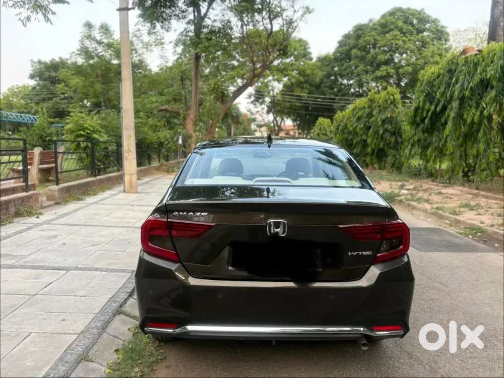 Honda Amaze 2023 Petrol 14000 Km Driven