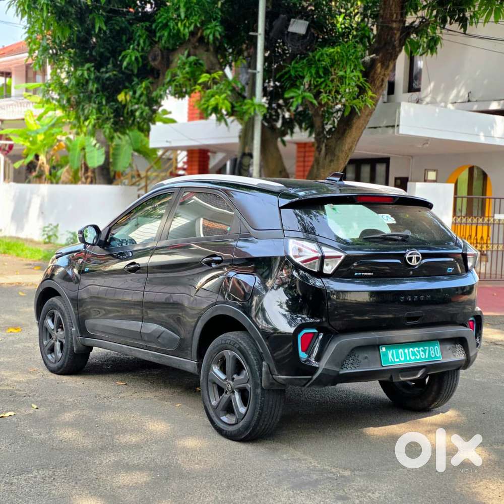 Tata Nexon Ev Max 7.2 Kw Xz Plus Dark Edition Fast Charger, 2021, El..