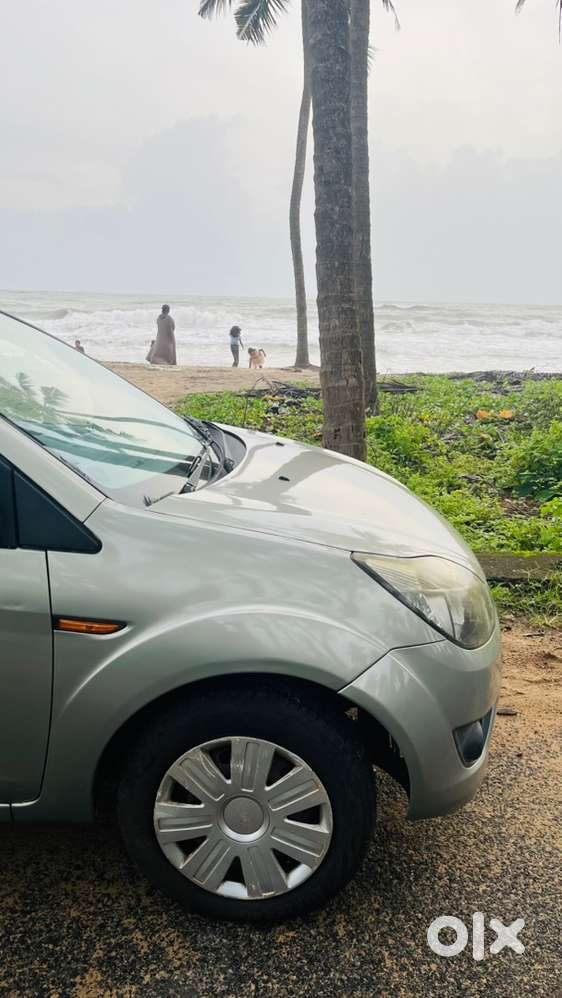 Ford Figo Petrol 2010