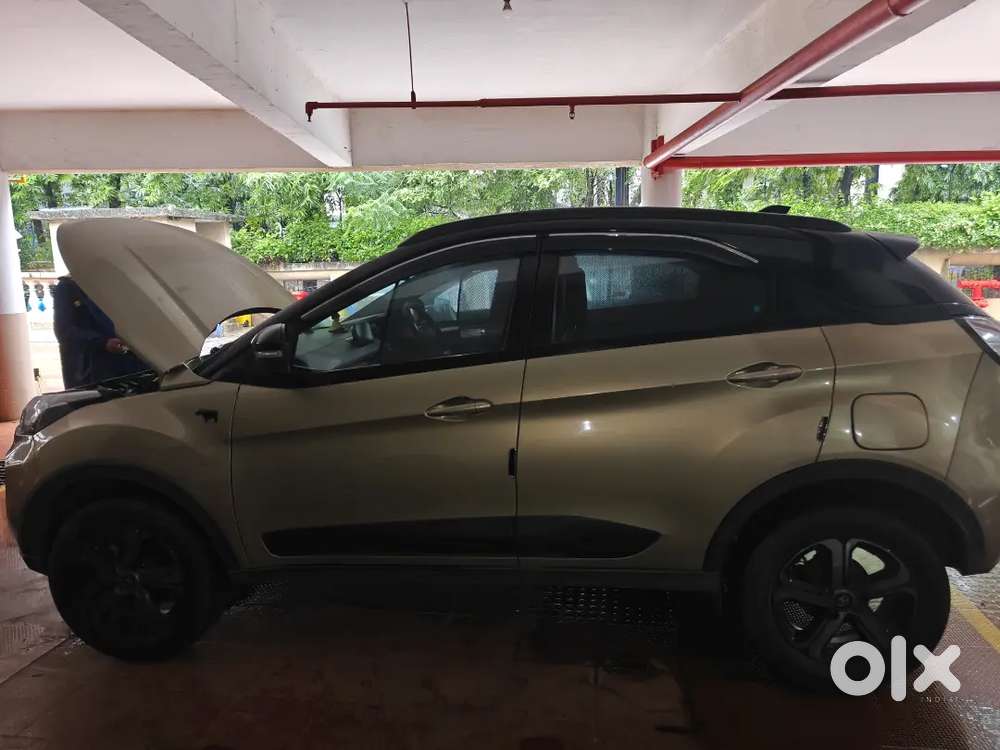 Top End Tata Nexon 2022 Petrol Amt 16050 Km Driven Excellent Condition