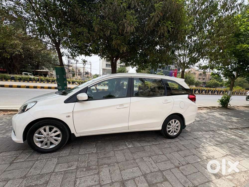 Honda Mobilio Diesel 2014
