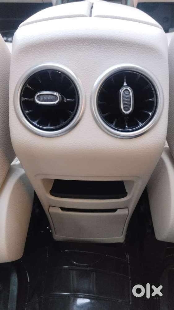 Mercedes-benz Gla 200, 2024, Petrol