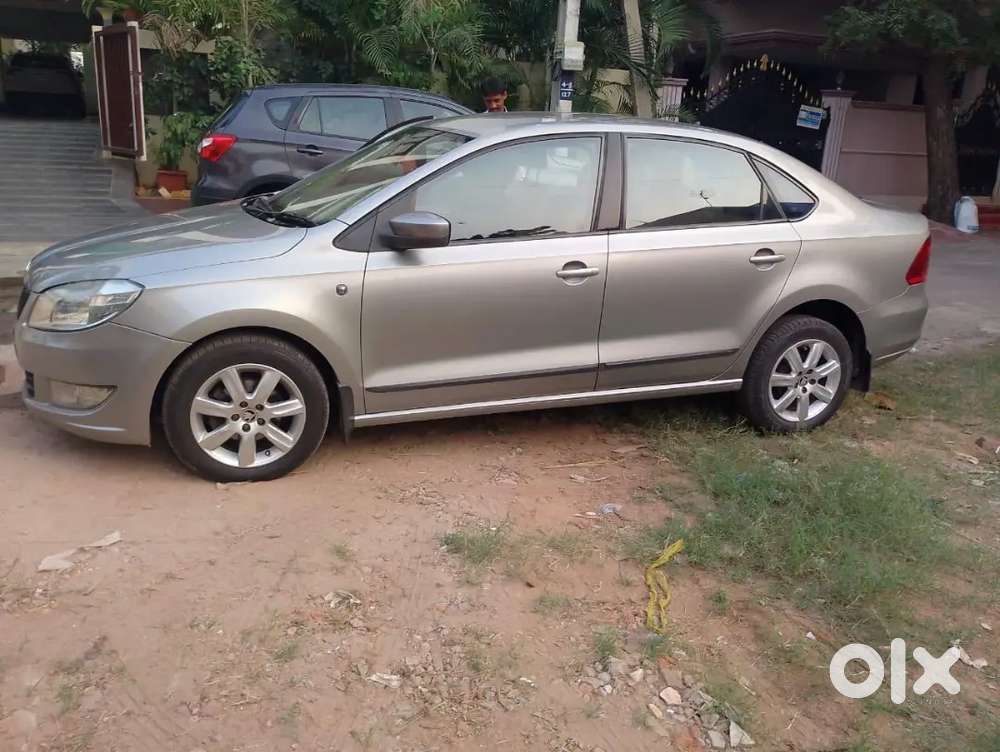 Skoda Rapid Style Plus 2014 Diesel Manual